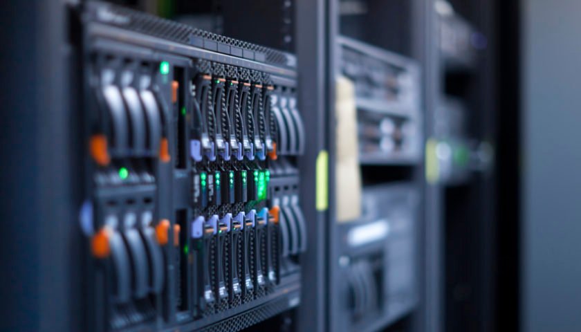 Formação Universitária e da Pesquisa em Defesa Cibernética na Prestação de Serviços de Cibernética Forense